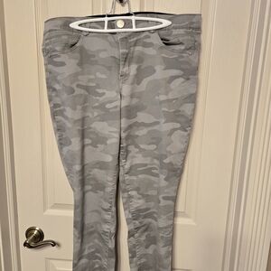 Democracy Gray Camouflage Ankle Jeans